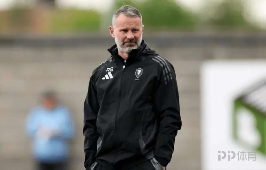 華盛頓,與同窗亞歷,山大重逢,V体育官网,VSPORTS,V体育中国官网,VSports体育平台,V体育服务